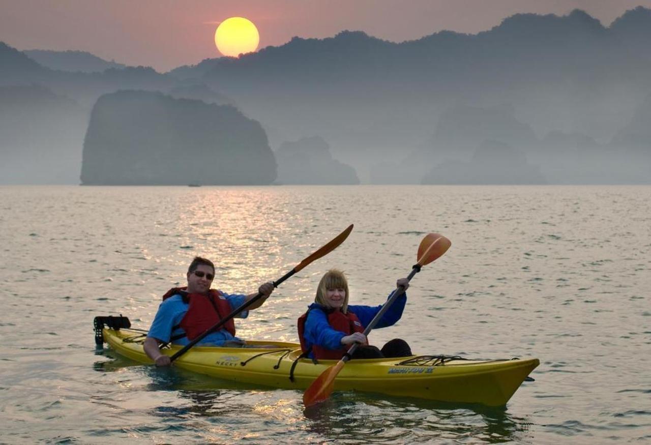 Hotel Fantasea Imperial Cruise Ha Long Exteriér fotografie